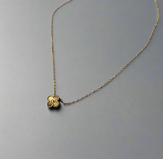 Trending Clover Gold Pendant Necklace