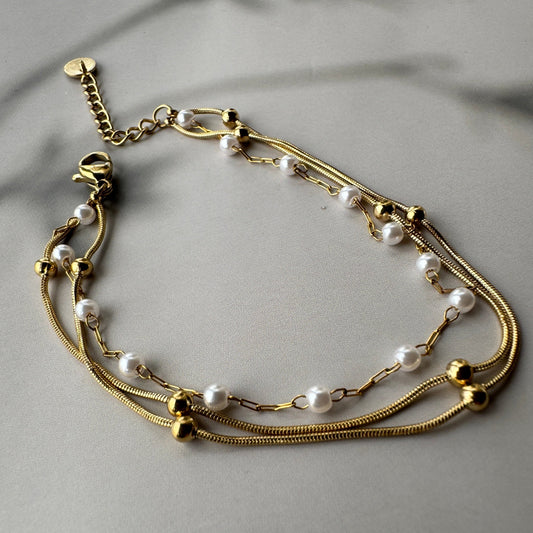 Designer Pearl Bracelet