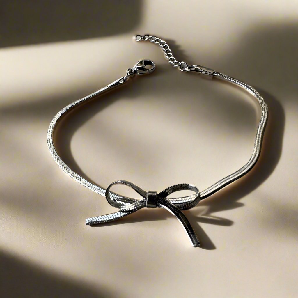 Minimal Silver Bow Snake Chain Bracelet