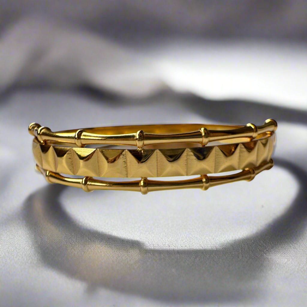 Designer Gold Plain Bracelet