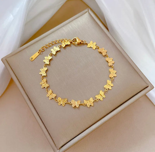 Cute Butterflies Gold Bracelet