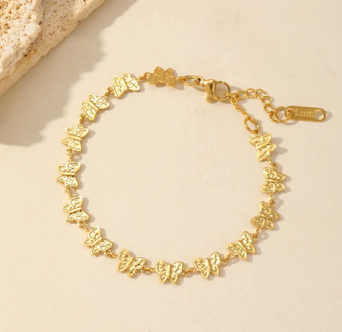 Cute Butterflies Gold Bracelet