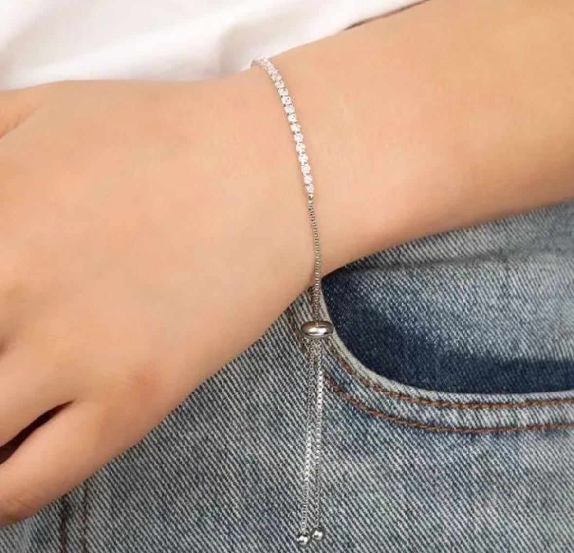 Minimal Diamond Adjustable Bracelet